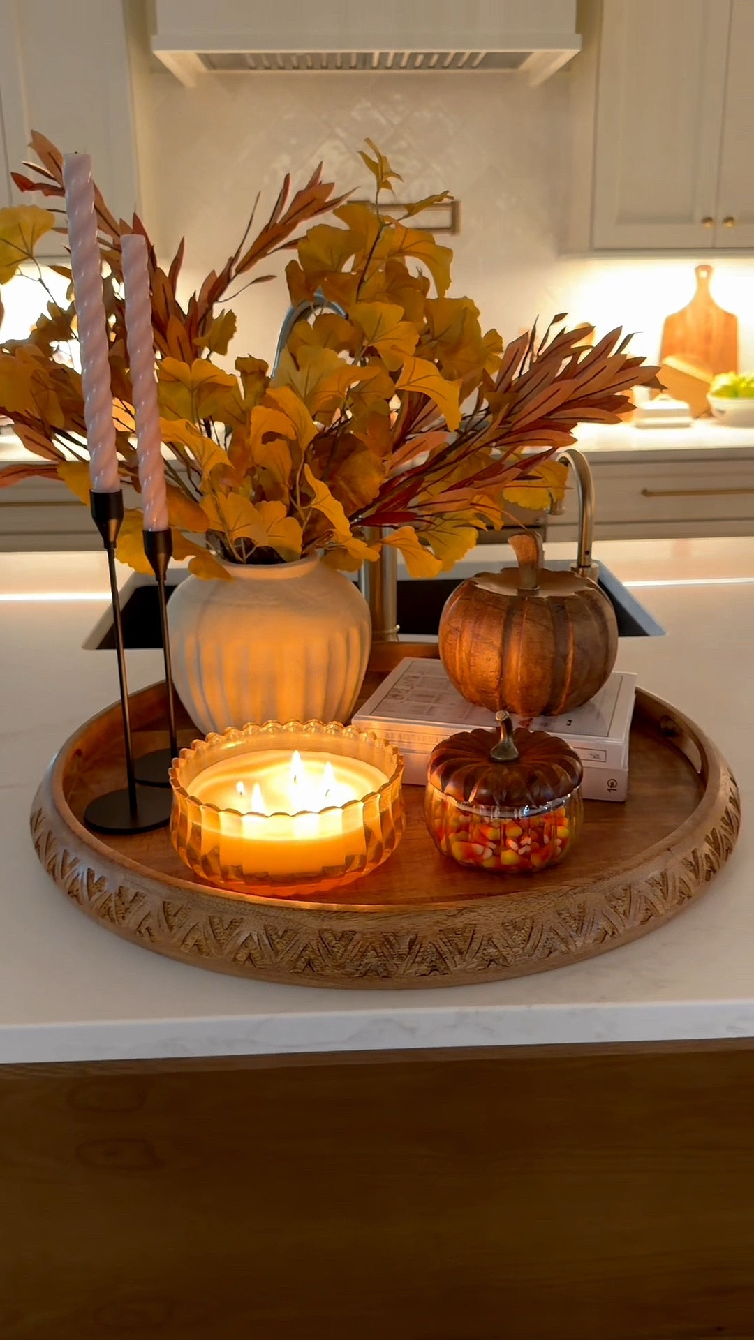 A little autumn moment 🍂 follow for more fall finds!!!!

#LTKSeasonal #LTKHome #LTKSaleAlert