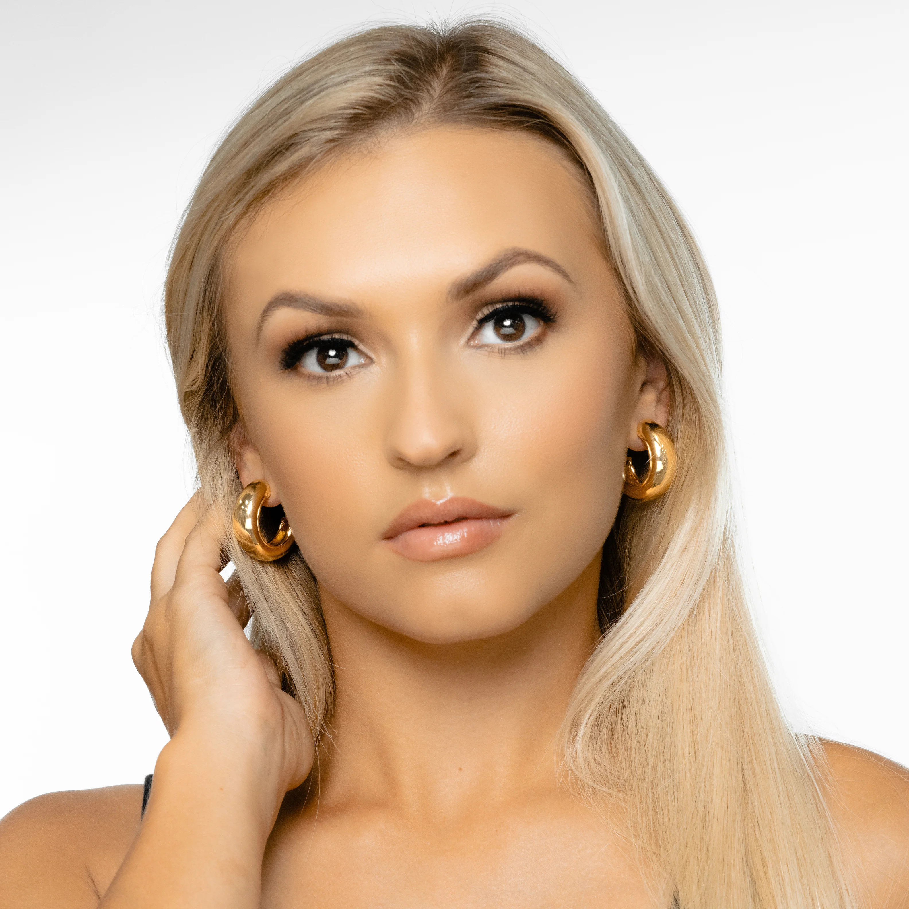 The Chunky Half Hoop - Gold | Jaclyn Roxanne