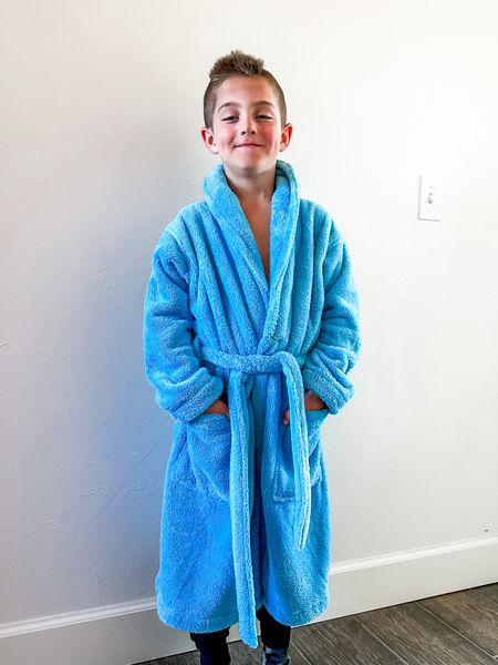 Kid’s bathrobe 
color: AirBlue
size: 8

#LTKkids #LTKunder50 #LTKstyletip