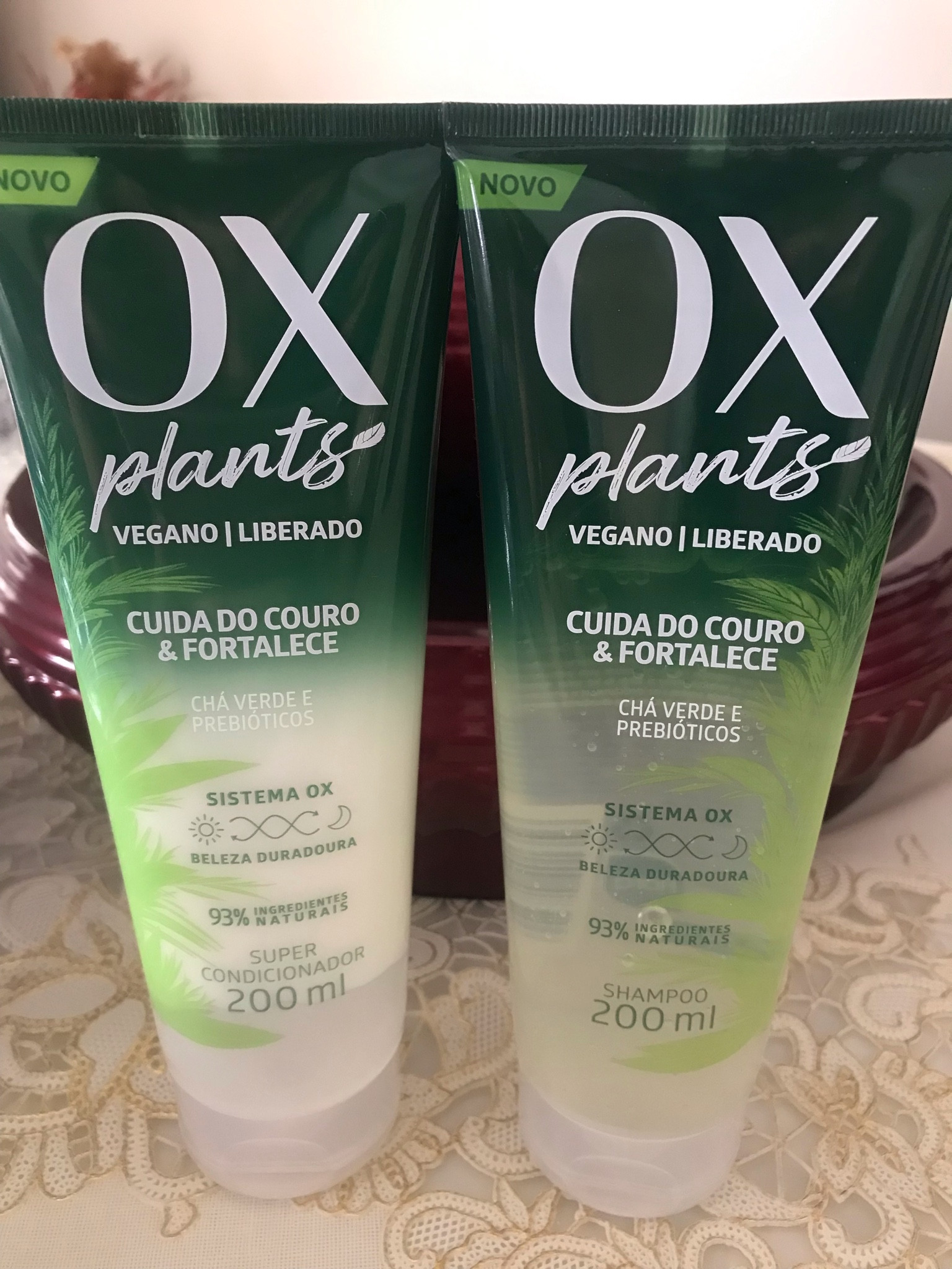 Ox Cuidado do couro e Fortalece - Chá verde e Prebióticos, o produto regula a Oleosidade do couro, fortifica o bulbo , fortalecendo os fios de dentro para fora.

Para quem tem o cabelo oleoso o produto é maravilhoso, deixando super macio e saudável .

Seu cabelo saudável e naturalmente bonito . #CreatorNovemberLTK

#LTKCyberSaleUK #LTKCyberWeek #LTKsalealert