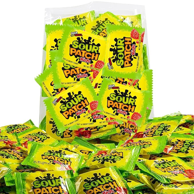 Bulk Candy Pack of SourPatch Kids Candy - Fun Size Individually Wrapped Candy for Movie Theater C... | Amazon (US)