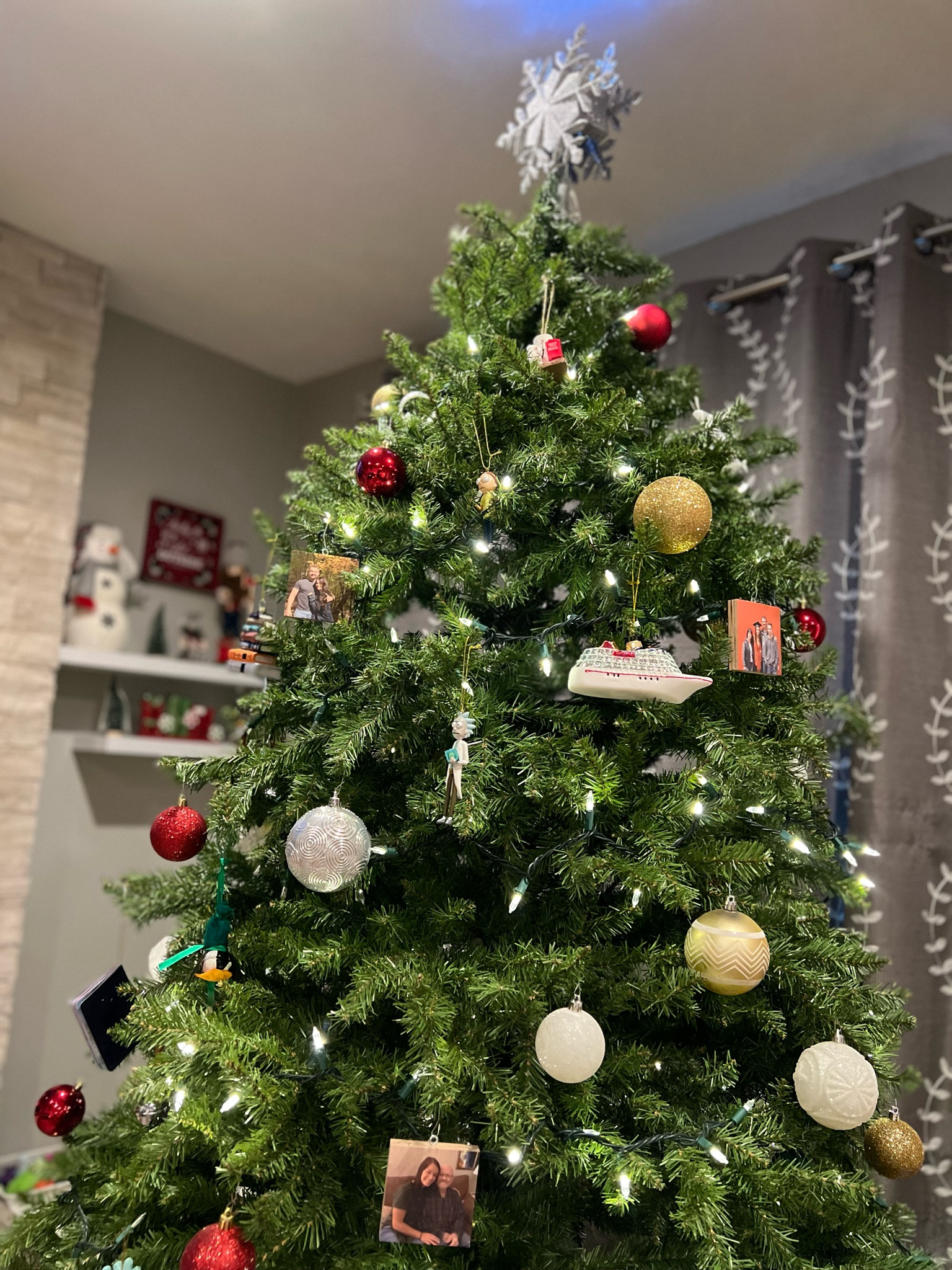 Christmas decor from Target 

#LTKSeasonal #LTKHoliday #LTKhome