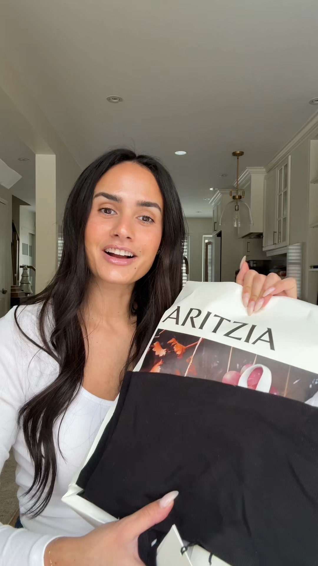 Small tanks 
Medium long sleeves
Medium denim top 
Medium tall pants 


#LTKstyletip #LTKcanada #LTKwinter