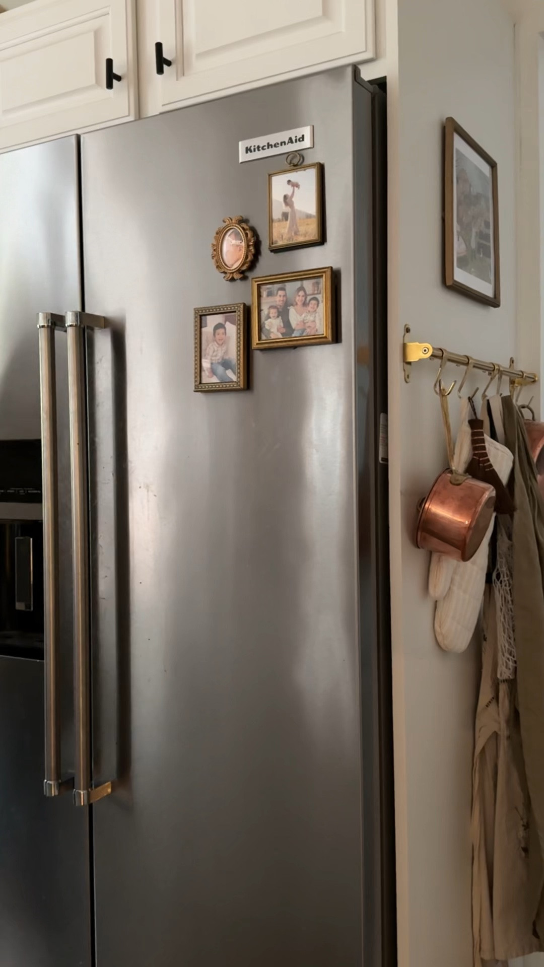 I’m so obsessed with how this fridge mini art gallery turned out! Such a step up from our old hodgepodge of magnets and photos.

Comment “shop” and I’ll dm you the links to everything I used and a bunch of affordable frame options! You can do this whole project for $20 😍

✨Best of 2024✨
.
.
.
.
.
#cornerofmyhome #dabblingwithdecor #dailydecordetail #decor #homedesign #homestyling #howihome #howyouhome