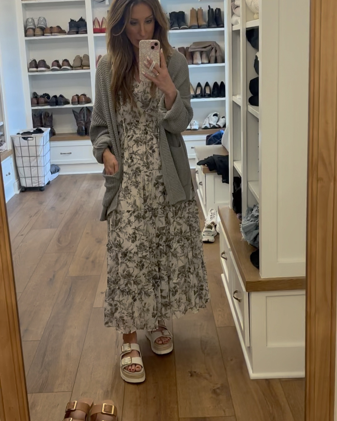 These sandals are an absolute must. They will now be featured in basically all of my outfits from here through fall. 💁‍♀️

#LTKShoeCrush #LTKFindsUnder100 #LTKWatchNow