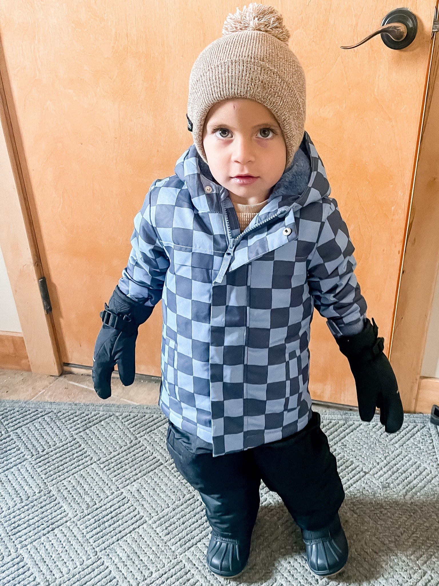 Kids Snow Gear #kidssnowgear #snowgear #snow #coldweathergear #winterclothes #jacket #boots #snowboots #beanie #hats #gloves #target #targetfinds #amazon #amazonfinds #targetwinter

#LTKSeasonal #LTKkids #LTKFind