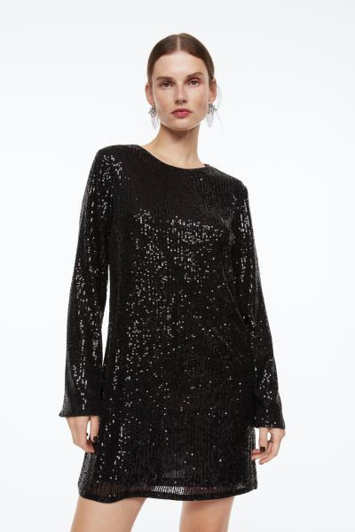 Sequined dress | H&M (UK, MY, IN, SG, PH, TW, HK)