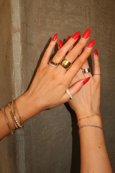 Daily jewelry 

#LTKGiftGuide #LTKtravel #LTKSeasonal
