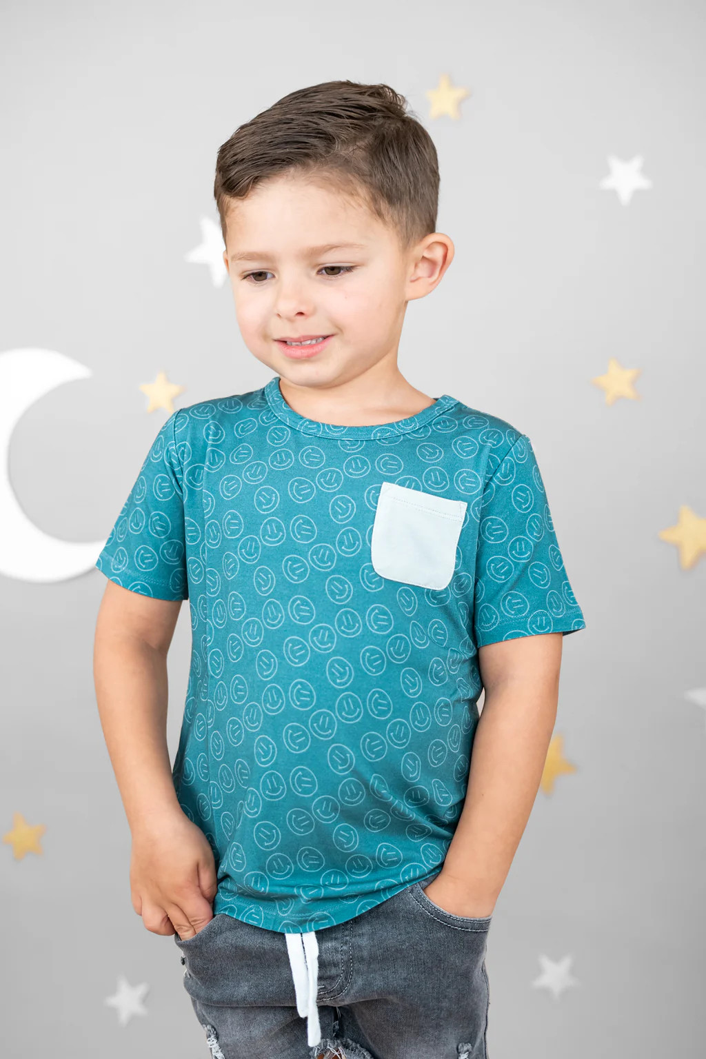 SLEEPY SMILES DREAM POCKET TEE | Dream Big Little Co.