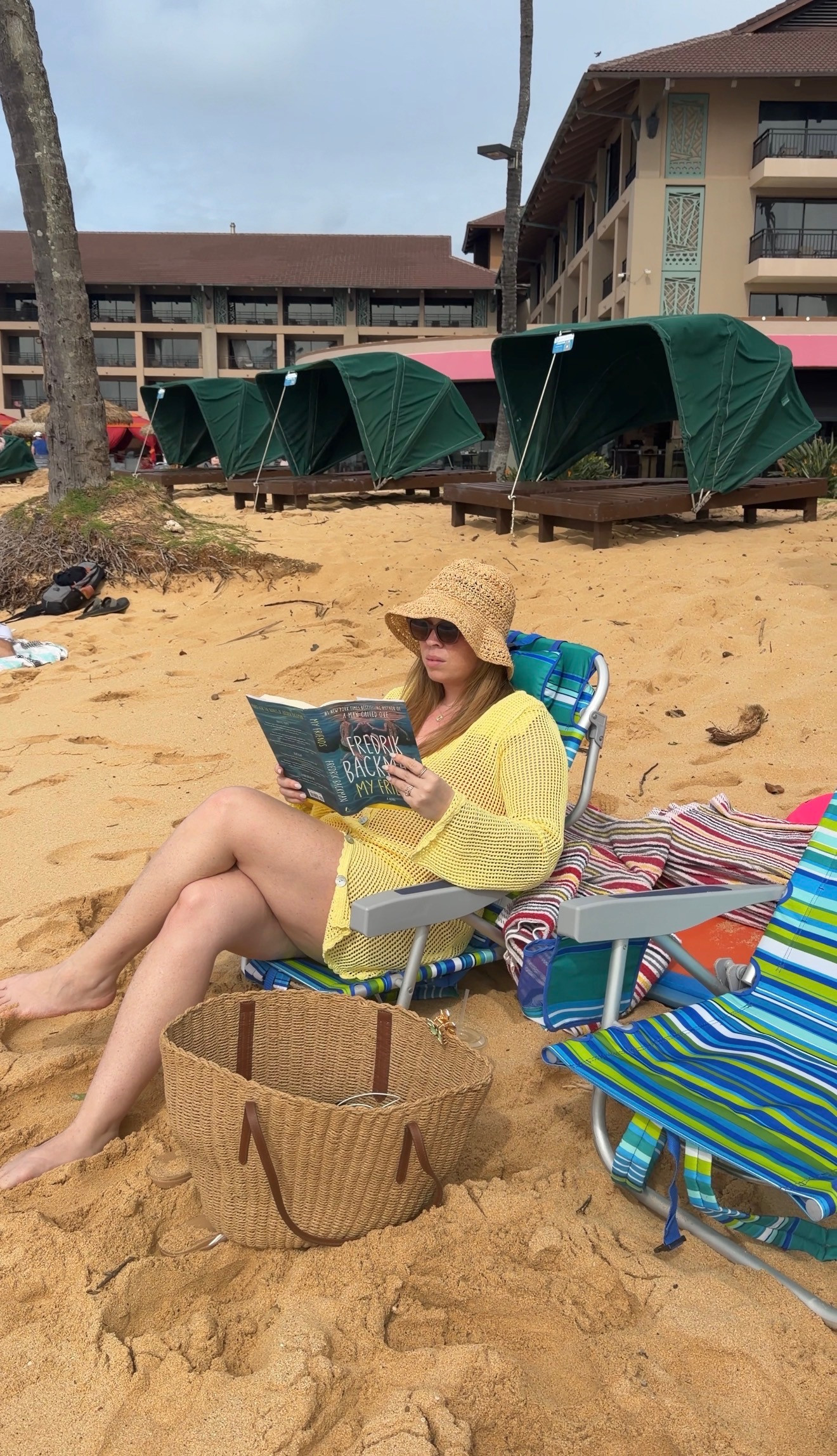 Hawaiian Beach Vacation outfit inspiration Perfect for lounging by the pool or at the beach. 🌞🌴Size 10 | M/L | 5'3" 

 #LTKootd #LTKTravel