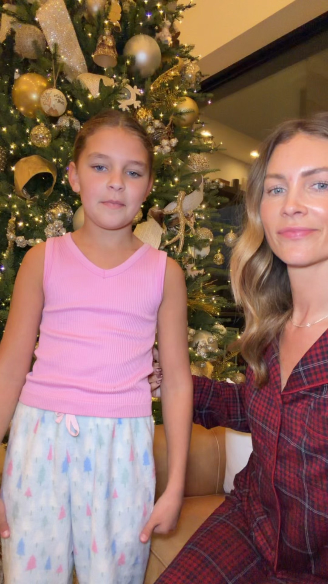 Lennyn wanted to share her festive pajamas pants from vineyard vines! So fun for the holidays and they are so soft 

#LTKHoliday #LTKKids