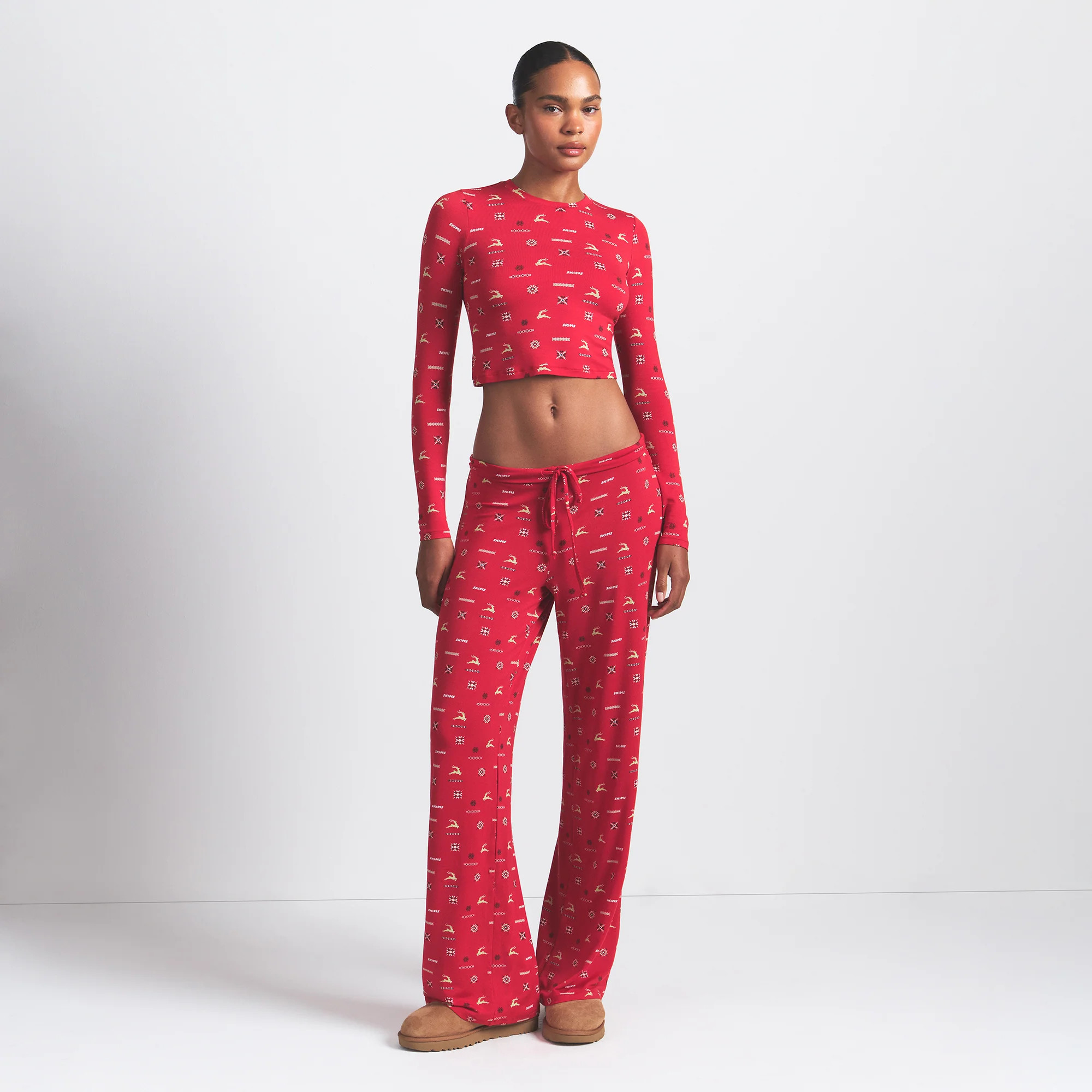 SKIMS SLEEP STRAIGHT LEG PANT | CRANBERRY VINTAGE DEER PRINT | SKIMS (US)
