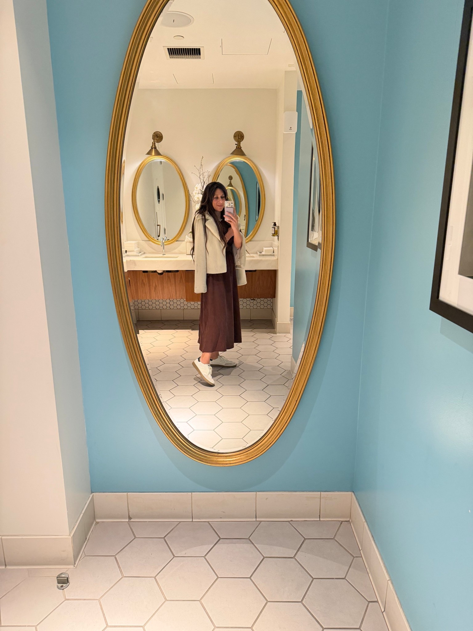 Loving these sneakers!!! From
Japan to Newport Beach. 

Casual OOTD 
Spring Transition 
Sneaker Favorites 


#LTKOver40 #LTKootd #LTKTravel