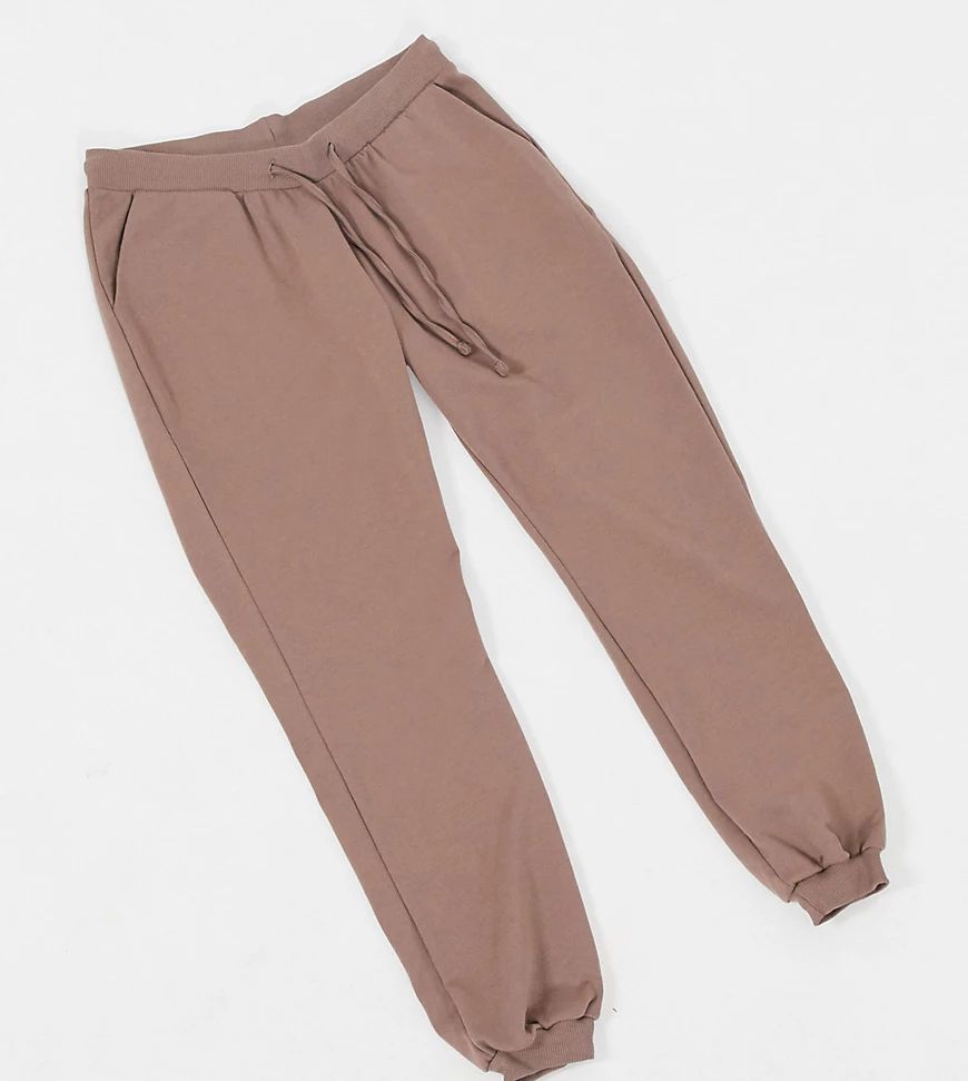 ASOS DESIGN Maternity basic joggers with tie in organic cotton in cocoa-Brown | ASOS (Global)