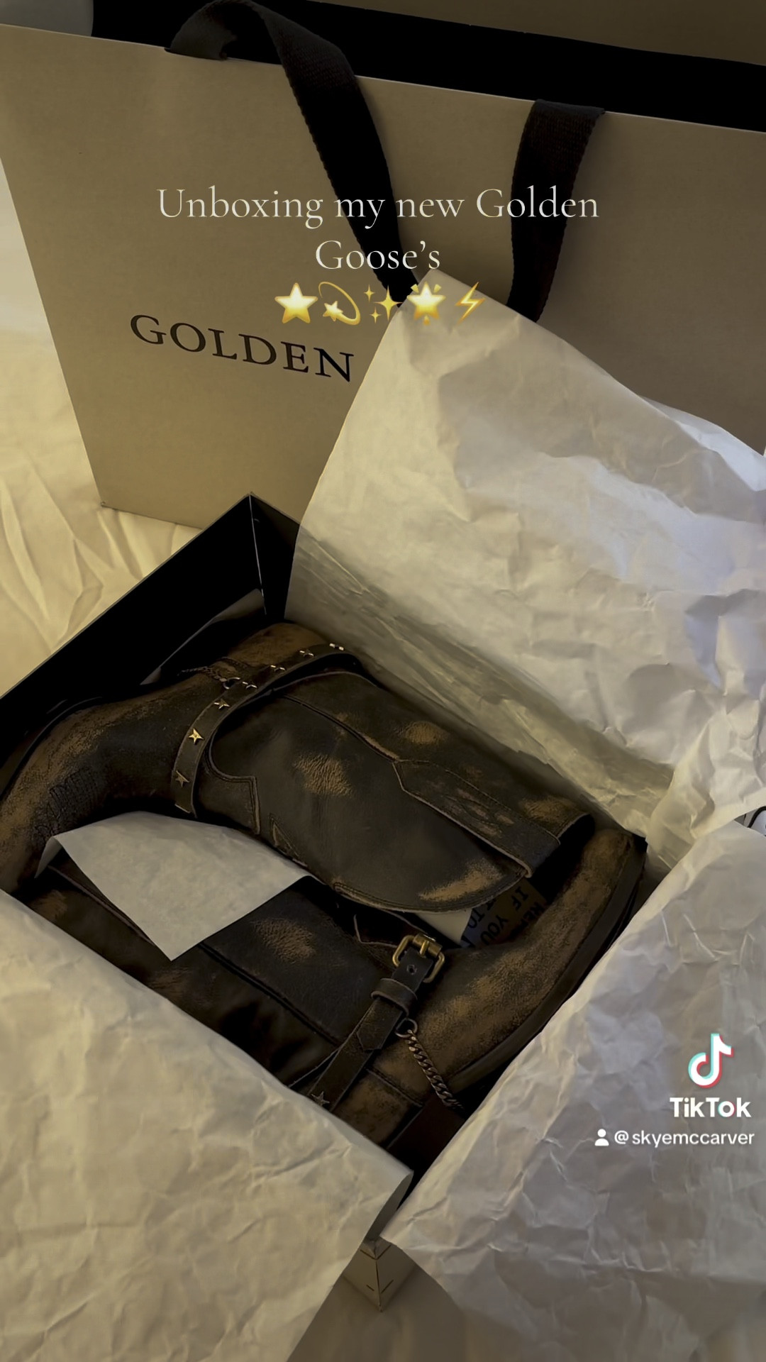 Boots of my dreams

#LTKShoeCrush #LTKStyleTip #LTKSeasonal