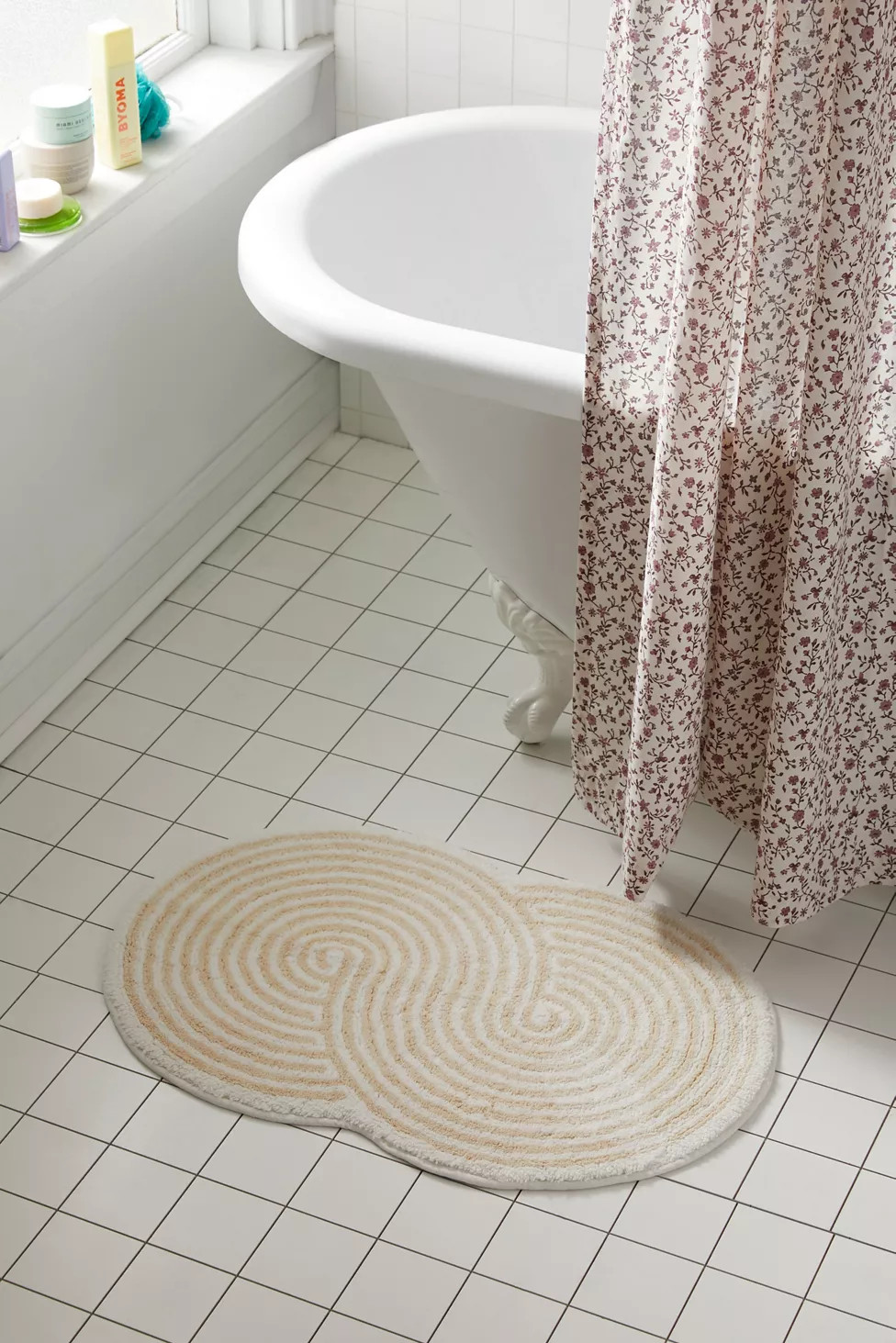 Figure Eight Bath Mat | Urban Outfitters (US and RoW)