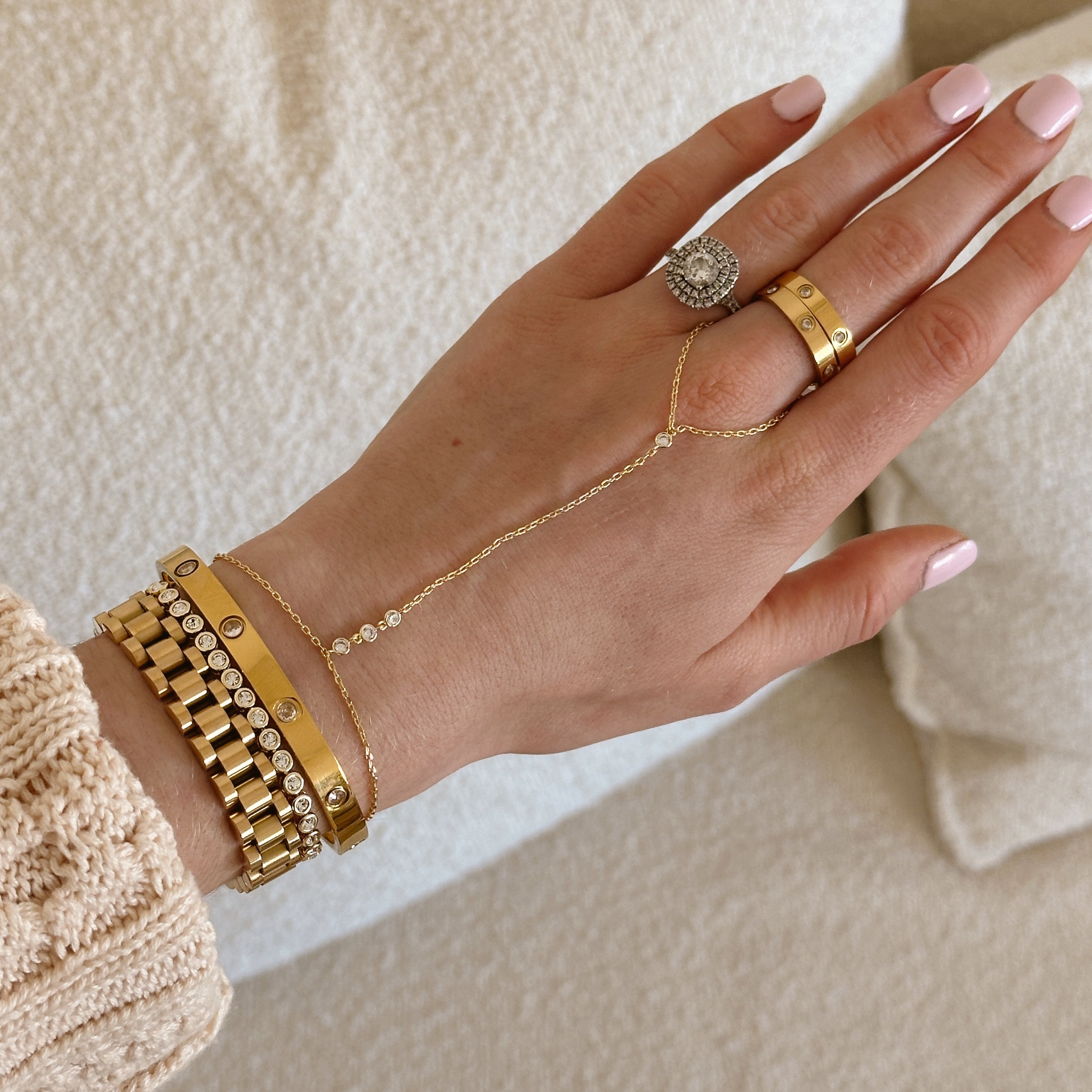 Jewelry that looks expensive but isn’t from Amazon! Obsessed with this stack and the hand chain! 

#LTKCyberWeek #LTKFindsUnder50 #LTKGiftGuide