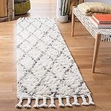 Safavieh Casablanca Shag Collection CSB951F Handmade Wool Moroccan Runner, 2' 3" x 8', Grey/Ivory | Amazon (US)