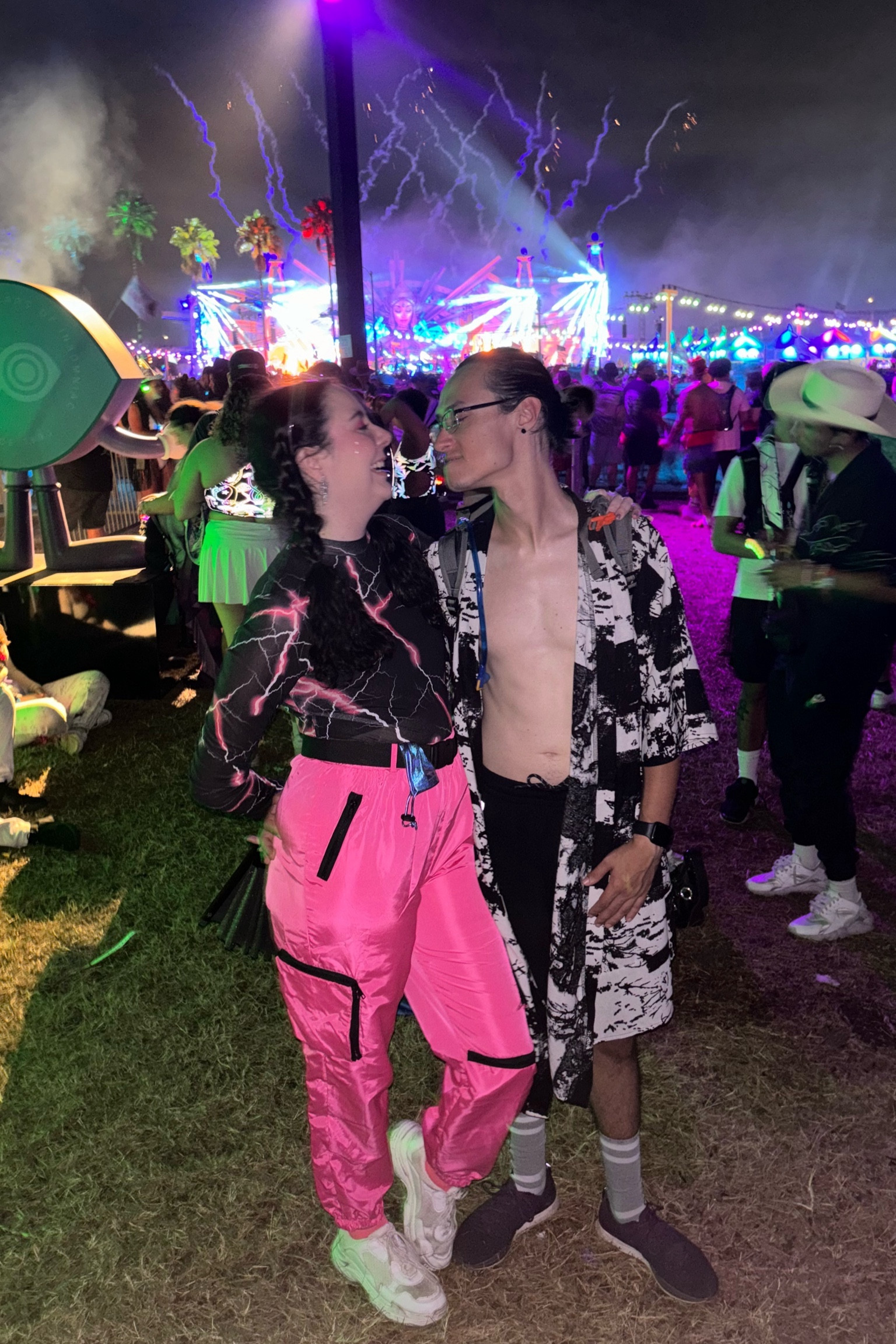 Day 2 - EDC Orlando
Electric Daisy Carnival
EDC
Orlando
Florida
Festival
Music
EDM
Concert
Rave
Outfit
Outfits
My Style
Style
Trending
Trendy
Influencer
Instagram
TikTok
Travel
Party
Unique
Coachella
Midsize