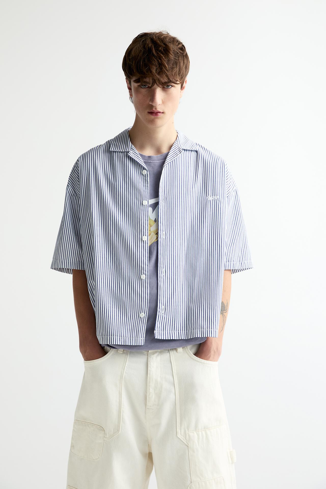Striped cropped short sleeve shirt | PULL and BEAR UK