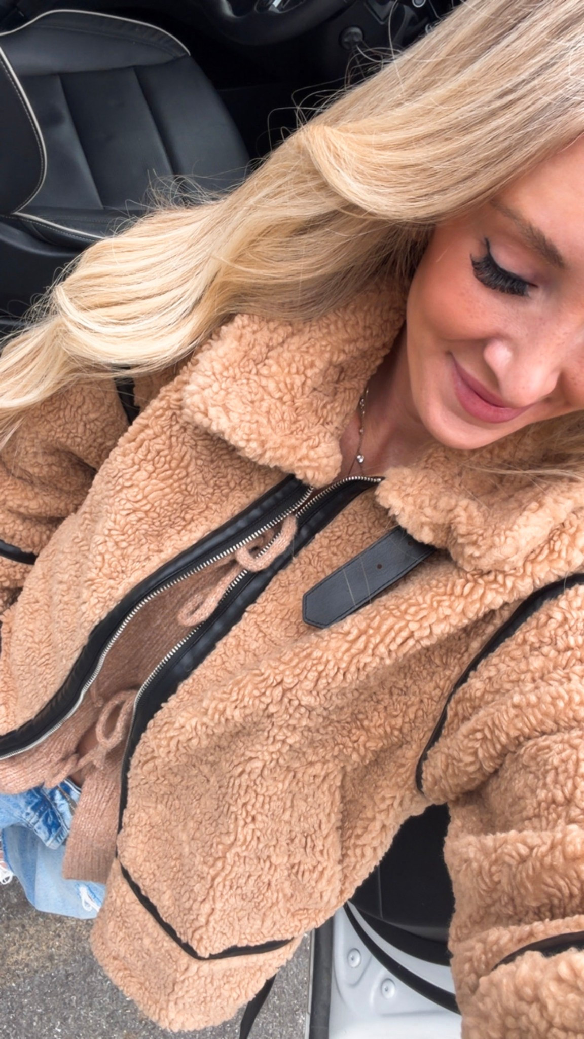 Loving this faux fur jacket, perfect for those chilly days!

Style, style guide, outfit inspo, winter outfit, faux fur, coat, jacket, neutral fashion, affordable fashion, fashion finds, everyday edit, everyday look

#LTKSeasonal #LTKootd #LTKdayinmylife
