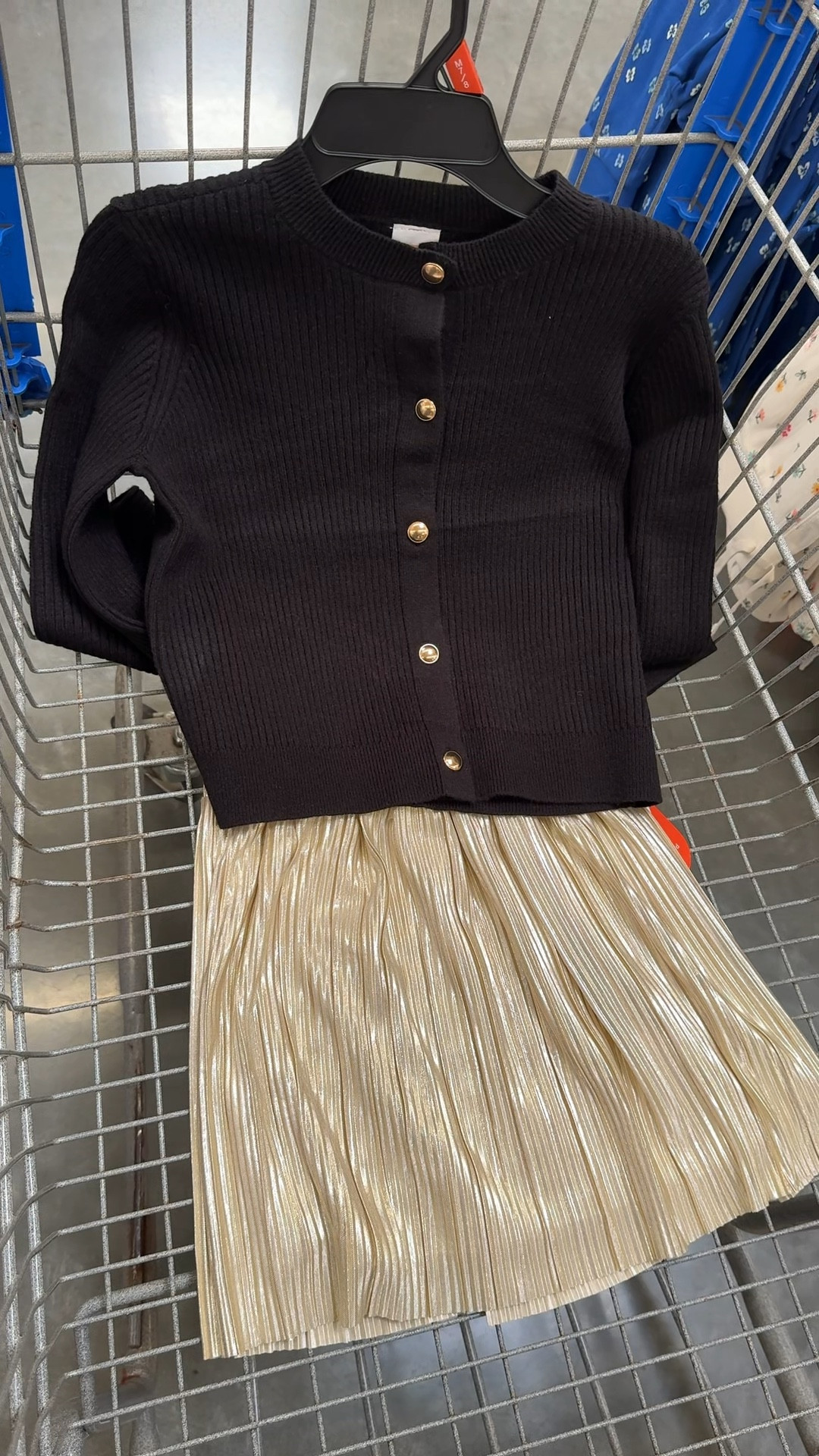 Holiday outfits that my tween actually ‘approved’ and loved! 

#LTKSeasonal #LTKFamily #LTKKids