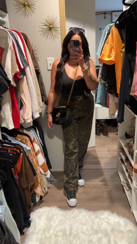 Today’s OOTD featuring my favorite Gucci belt that I totally forgot about! 

Trendy style
Leopard pants 
Denim 
Casual outfit 
Summer outfit 
Fall outfit Inspo 

#LTKVideo #LTKStyleTip #LTKMidsize