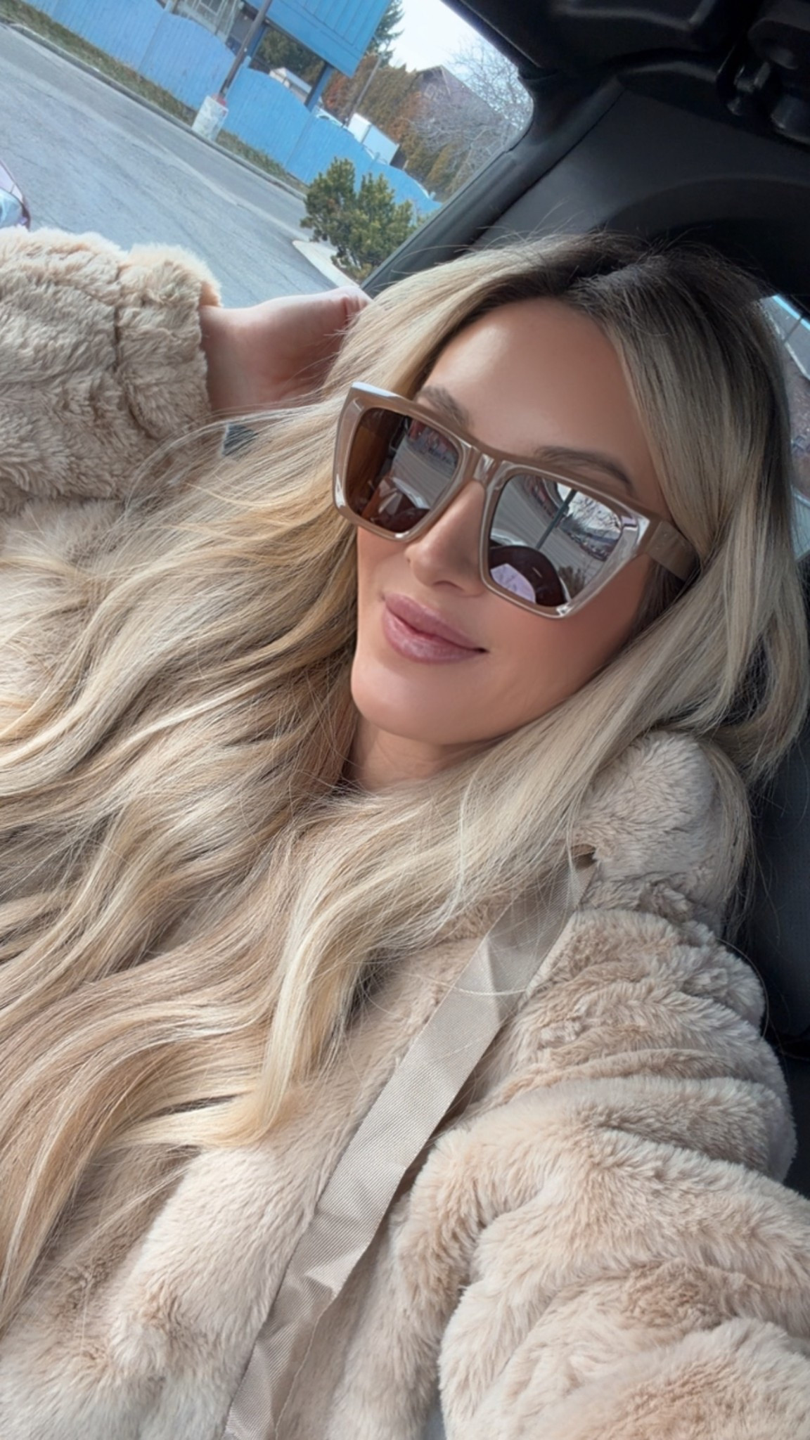 Sunnies and a faux fur coat kind of day!

#LTKSeasonal #LTKdayinmylife #LTKmomlife