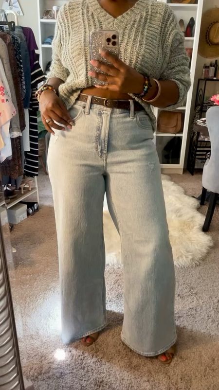 Love these Old Navy sky high flare jeans! I styled them with the perfect cropped sweater from Lucky Brand! The sweater is no longer available, similar items linked. #oldnavy #flarejeans #croppedsweater

#LTKstyletip #LTKsalealert