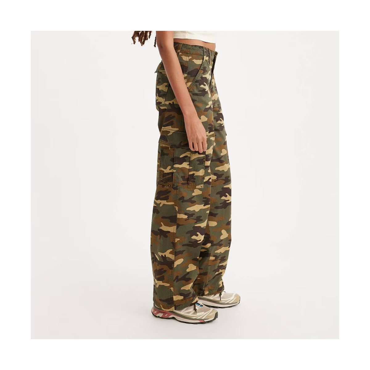 Levi's® Women's Mid-Rise 94's Baggy Cargo Wide Leg Jeans | Target