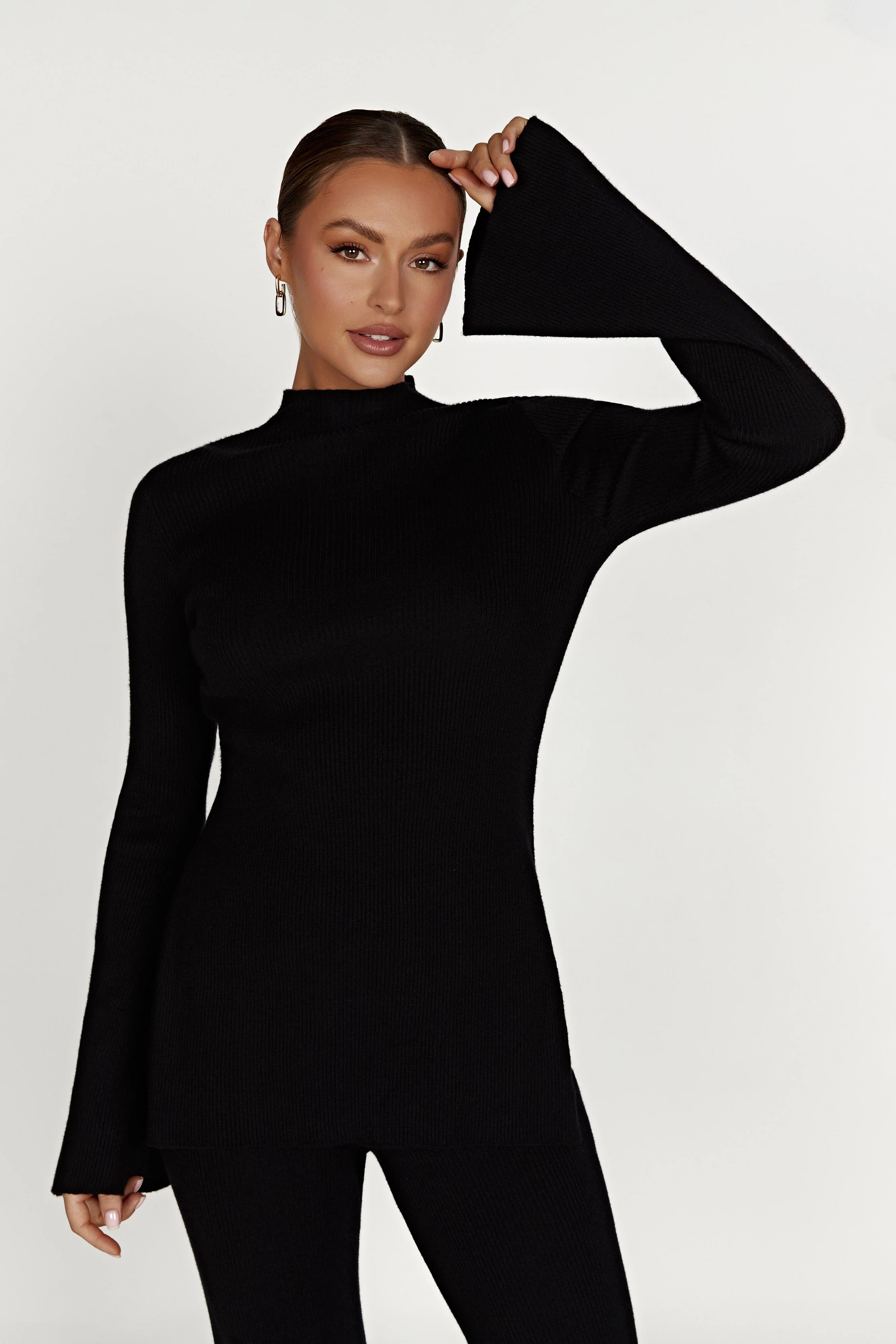 Jovie Oversized Knit Jumper - Black | Meshki (APAC)