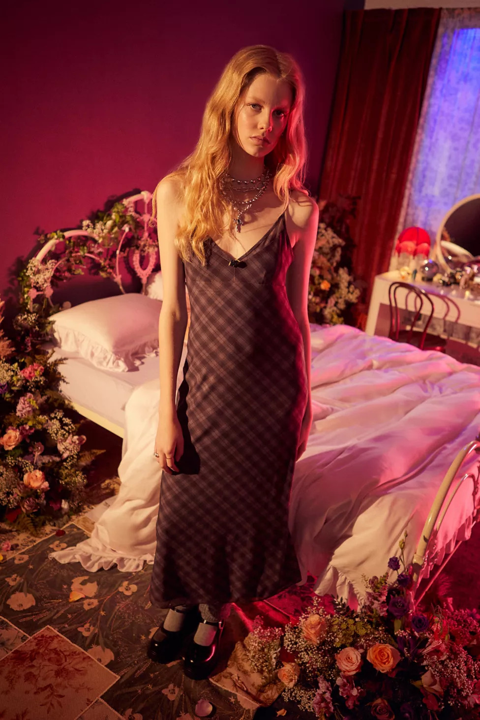 Kimchi Blue Ginnie Printed Mesh Midi Dress | Urban Outfitters (US and RoW)