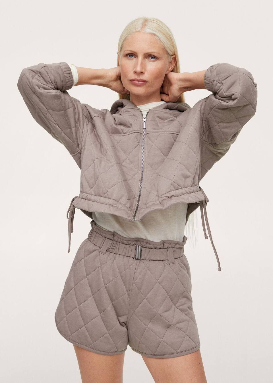 Search: Quilted shorts with belt (1) | Mango USA | MANGO (US)