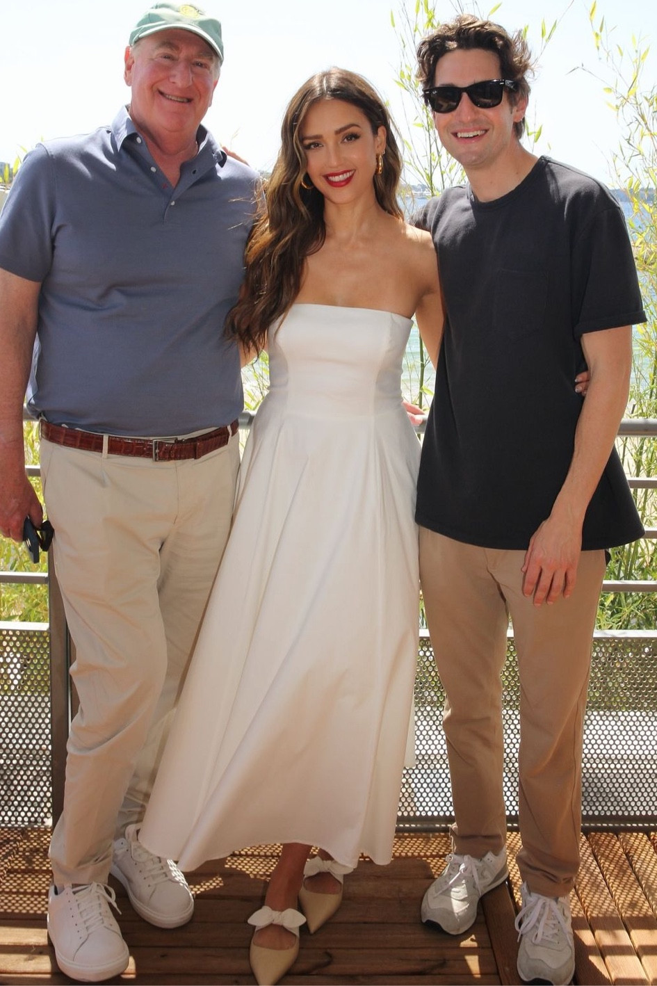 Shop Jessica Alba's white strapless dress with fitted bodice and full skirt and her bow-embellished leather and raffia pumps #JessicaAlba #CelebrityStyle


#LTKStyleTip #LTKShoeCrush