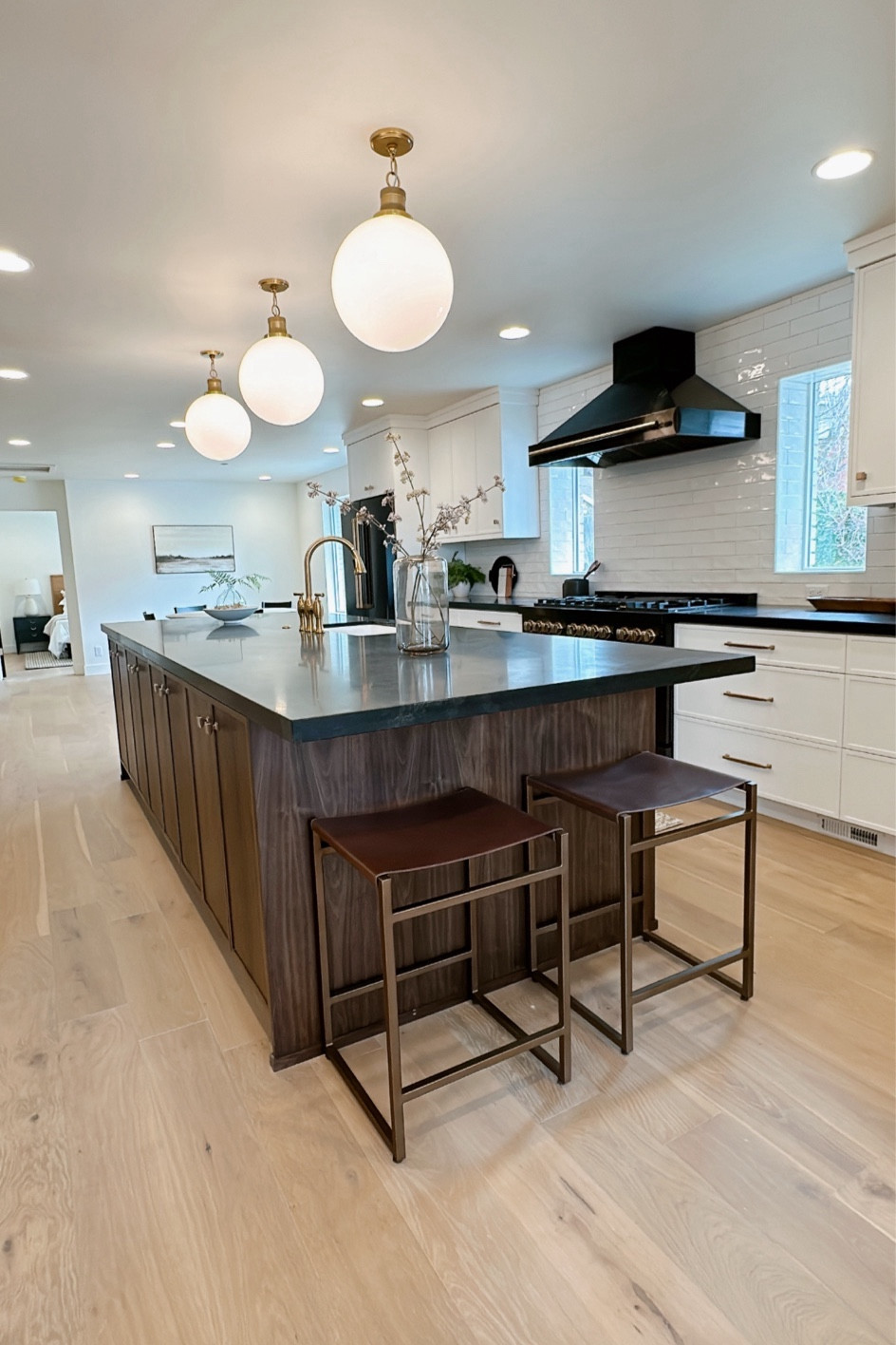 Obsessed with these counter stools ✨ 

#LTKstyletip #LTKhome