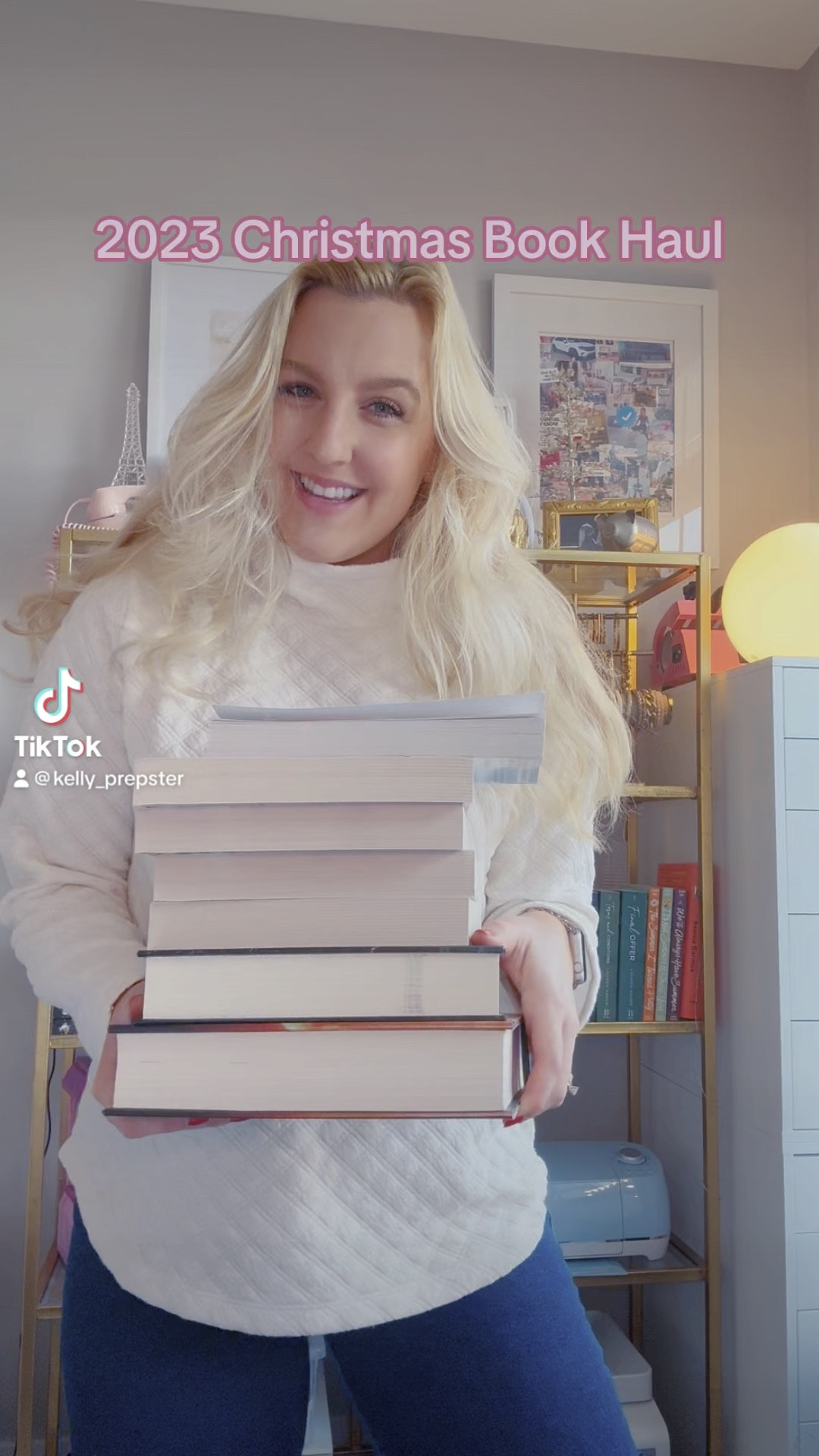 Christmas book haul!  I’m in my reading era and I can’t wait to read all of these!!📚🤍

#LTKVideo #LTKGiftGuide #LTKfindsunder50