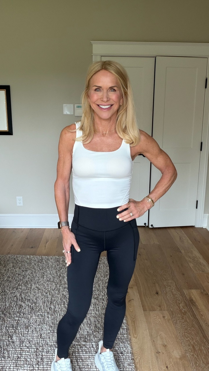 I’m trying Target leggings after a couple of years and I’m loving them. High waisted, no side seams but has pockets! Good compression but buttery soft fabric!

#LTKmomlife #LTKfitnessgoals #LTKActive