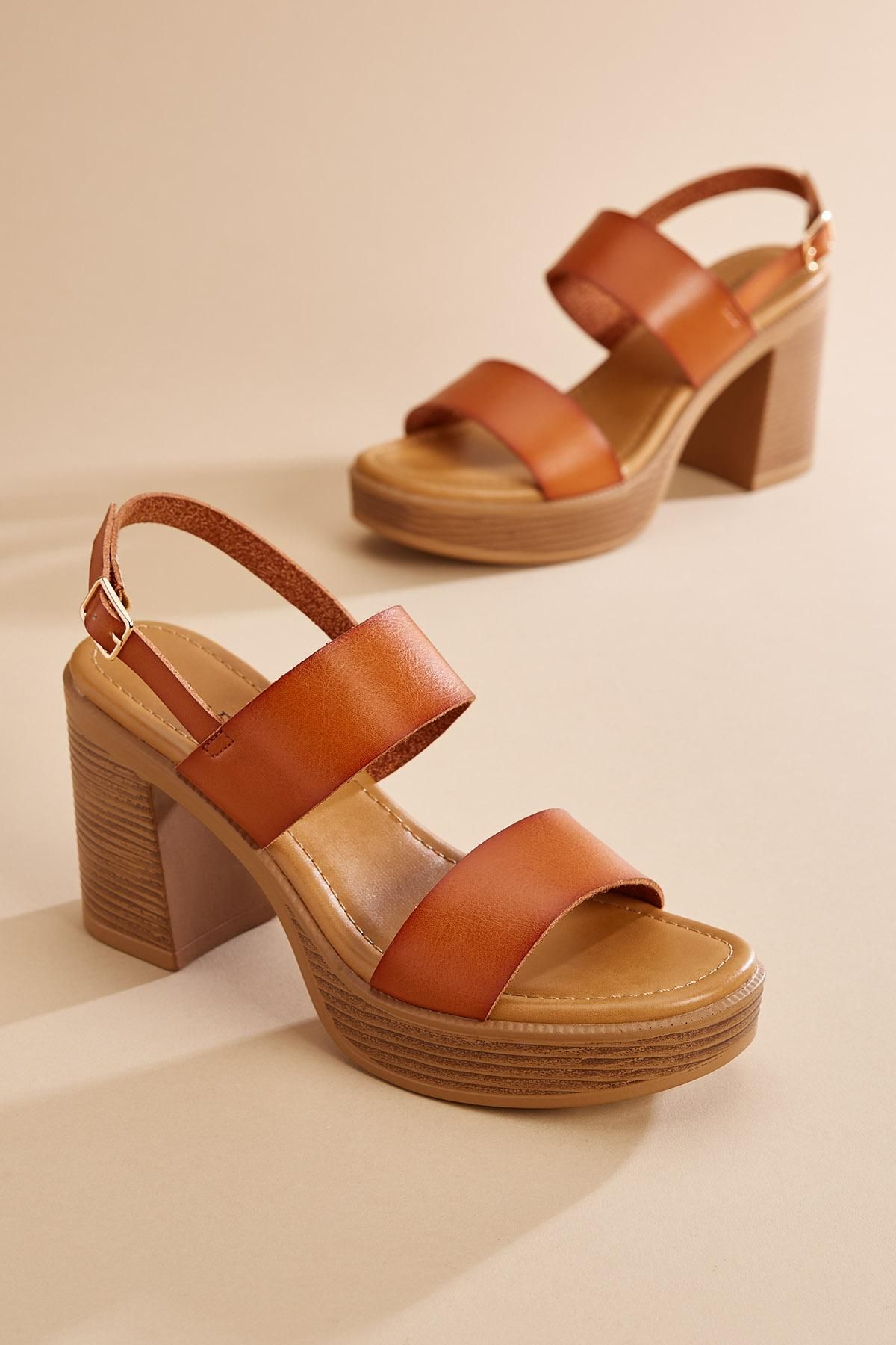 faux leather platform heels | Versona