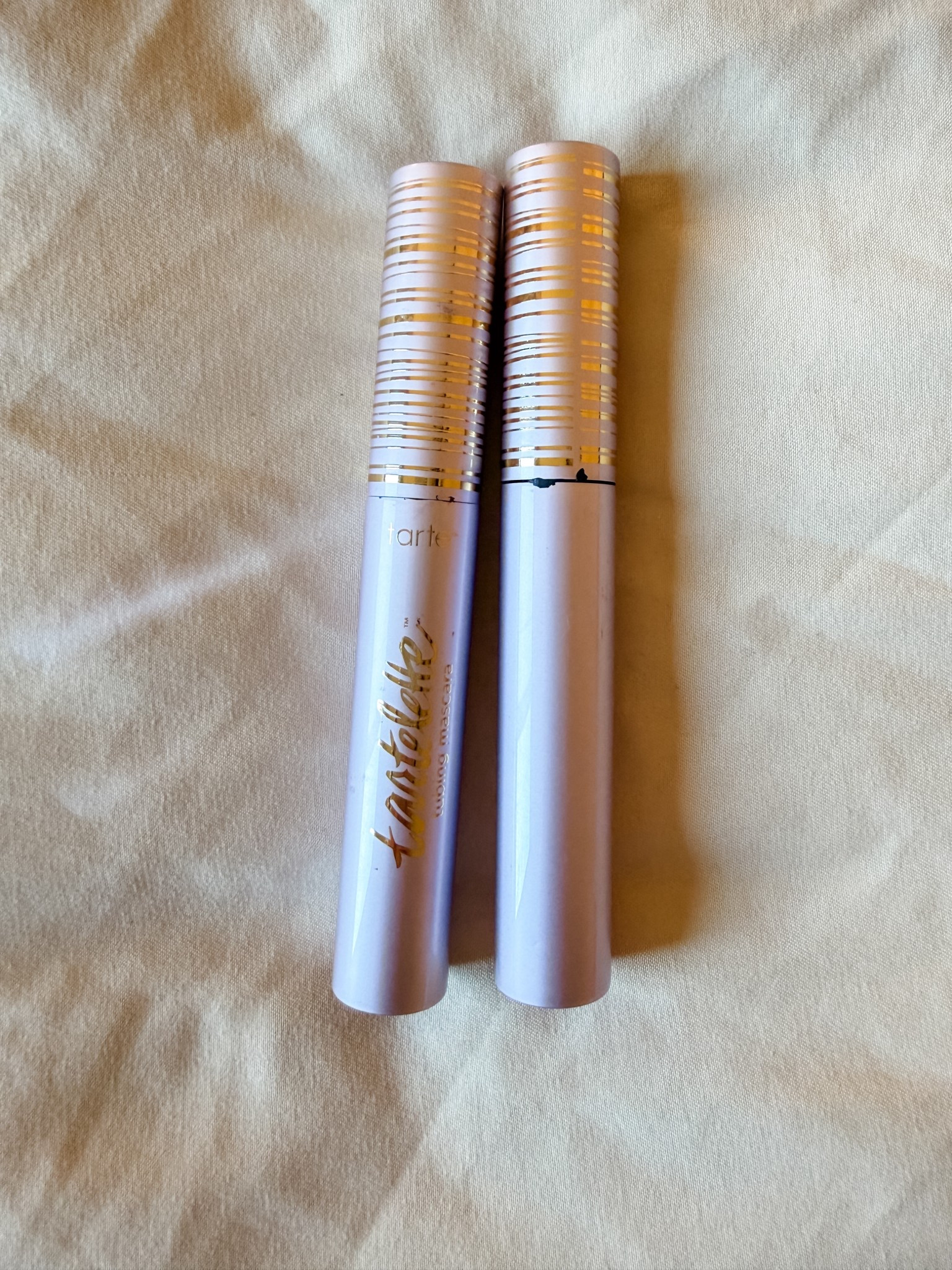 Obsessed is an understatement. My go-to for lifted, fluttery lashes that actually last all day ✨ The Tartelette Mascara from Tarte Cosmetics gives volume + length without clumps — and yes, it survives long days.

#LTKbeauty #LTKfinds #Tartelette #TarteCosmetics #MascaraMustHave #EverydayMakeup #BeautyFavorites #LashGoals #MakeupRoutine


tarte tartelette mascara, tarte mascara review, best lengthening mascara, tubing mascara, everyday makeup, long lasting mascara, clump free mascara, volume and length mascara

#LTKgrwm #LTKmorningroutine #LTKBeauty