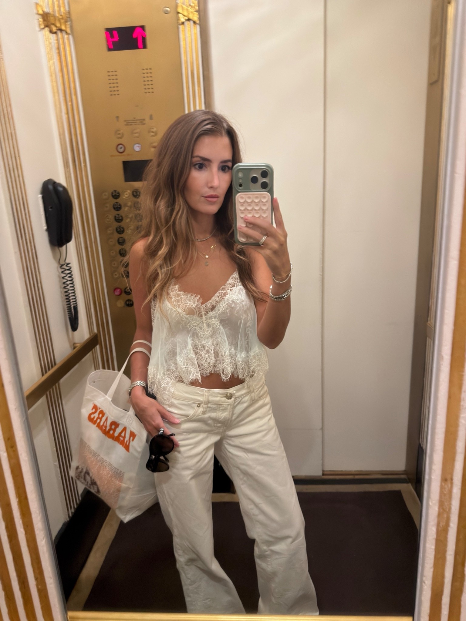 Love this top and I’ve been wearing these jeans on repeat

#LTKgrwm #LTKootd #LTKdayinmylife