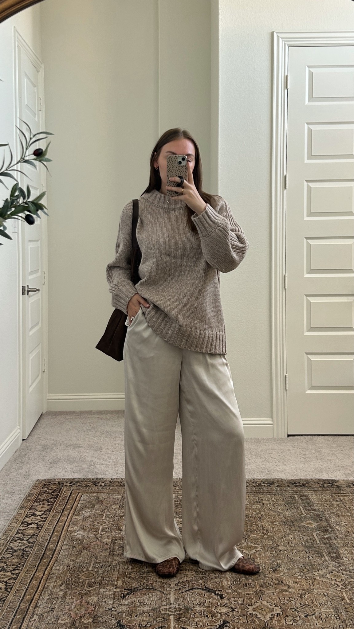 Today’s church outfit! Pants are old, sweater is new! Both from @dynamiteclothing 

Top S
Pants L 

#LTKHoliday #LTKSeasonal #LTKFindsUnder100