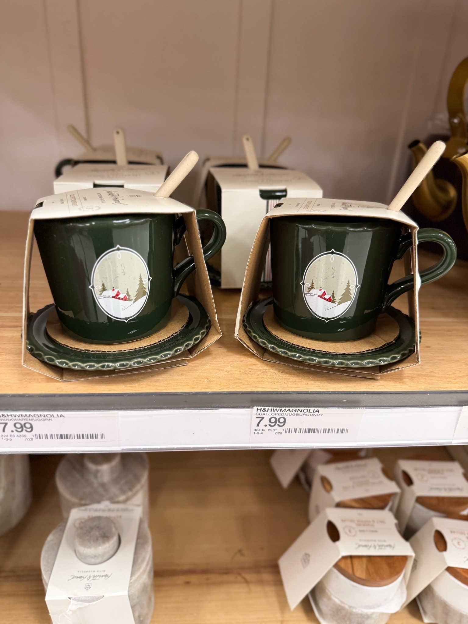 Hearth & Hand Christmas mugs

#LTKHome #LTKSaleAlert