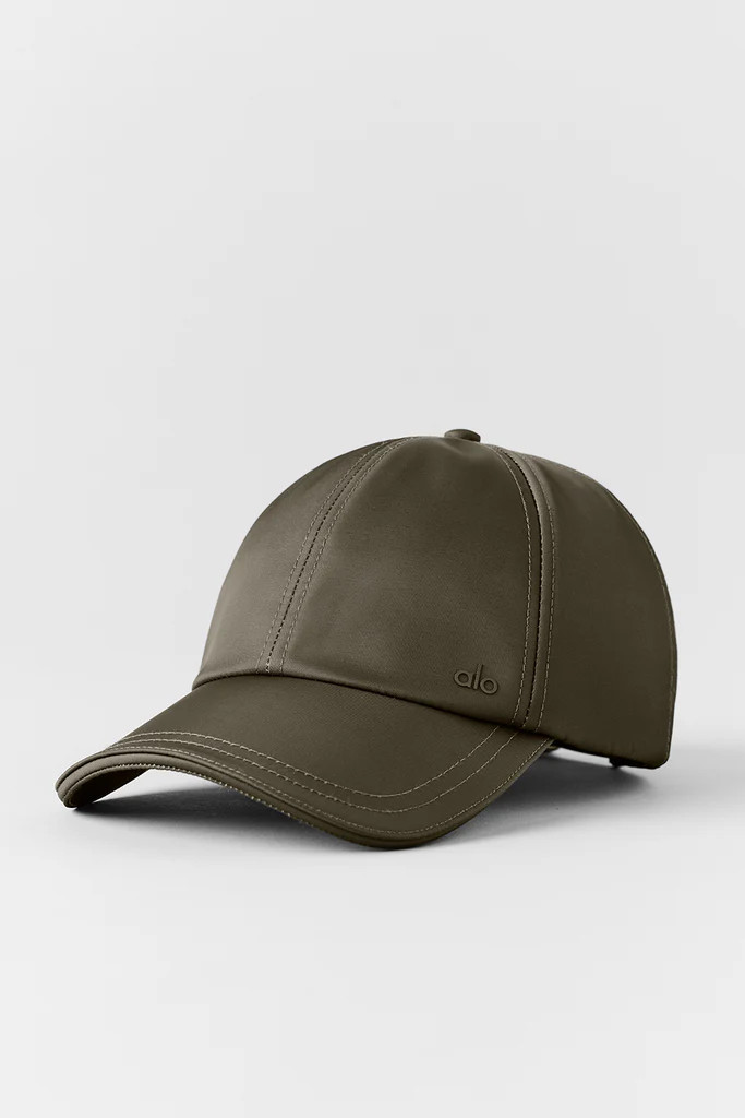 Satin Off-Duty Cap | Alo Yoga (US)