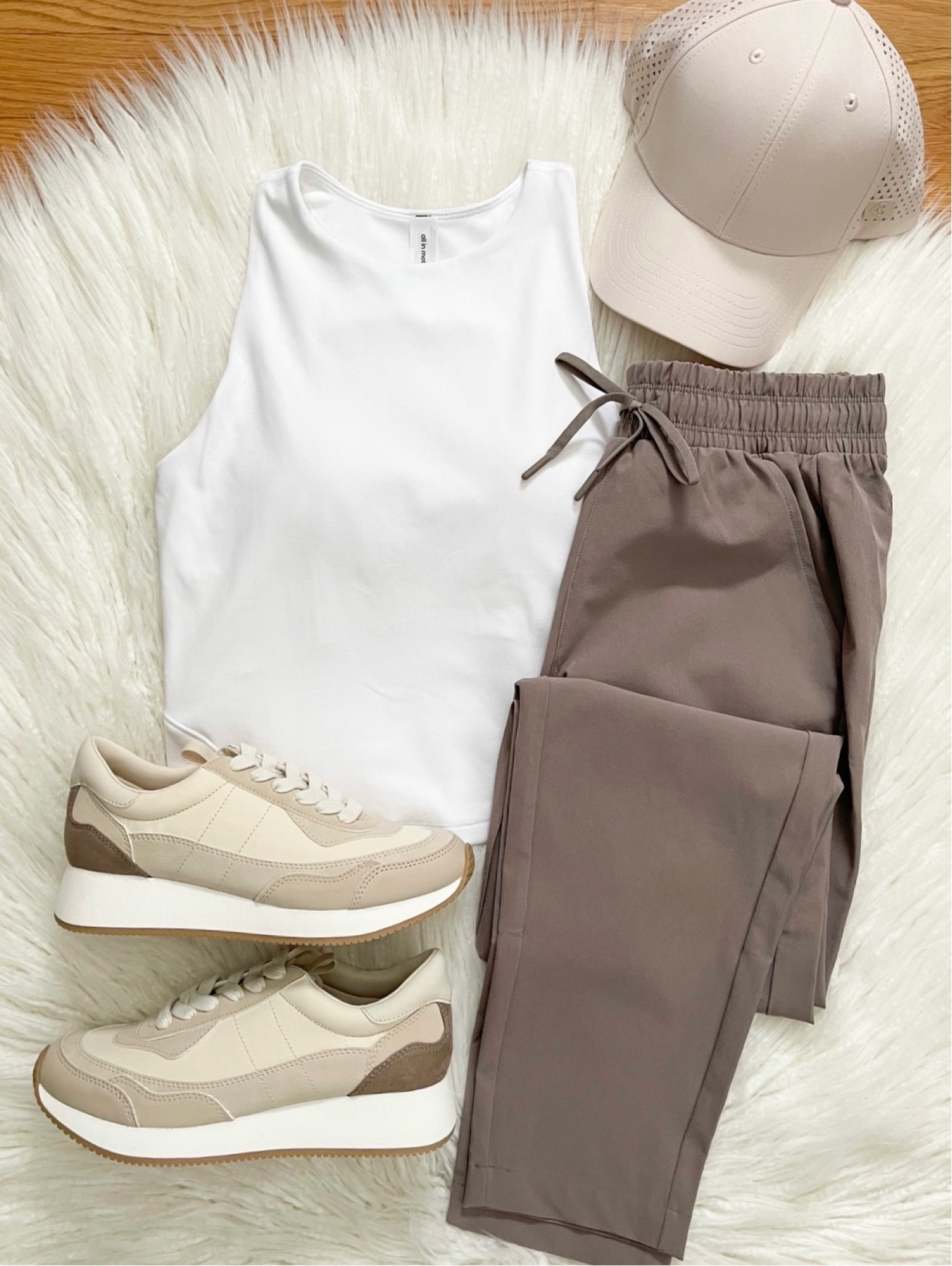 Happy Friday!  Styling my favorite tapered All in Motion pants for you today!  They are the perfect pants for heading into spring!  Love the lightweight fabric, pockets & fit!  Check out my stories & bio for links 🤍 Have a great day!

#LTKstyletip #LTKfindsunder50