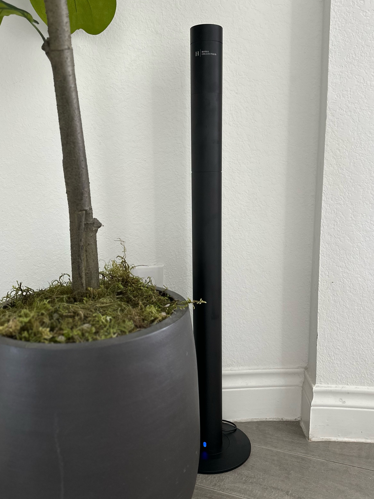 Luxury home scent system 

#hotelcollection #hotelscent #luxuryhome #luxuryscentsystem #scenttower 

#LTKfamily #LTKhome