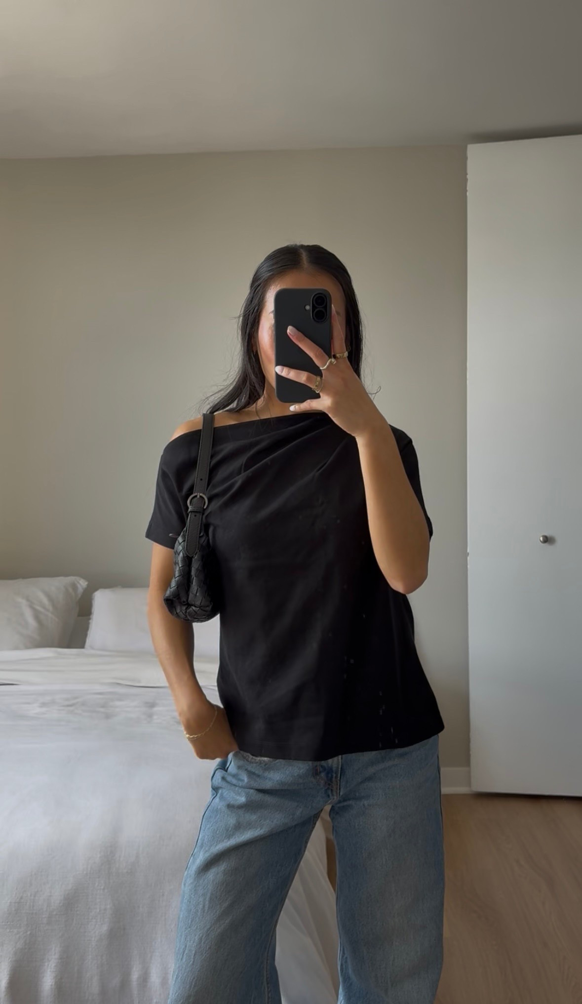 Wearing XS top, 25 jeans 