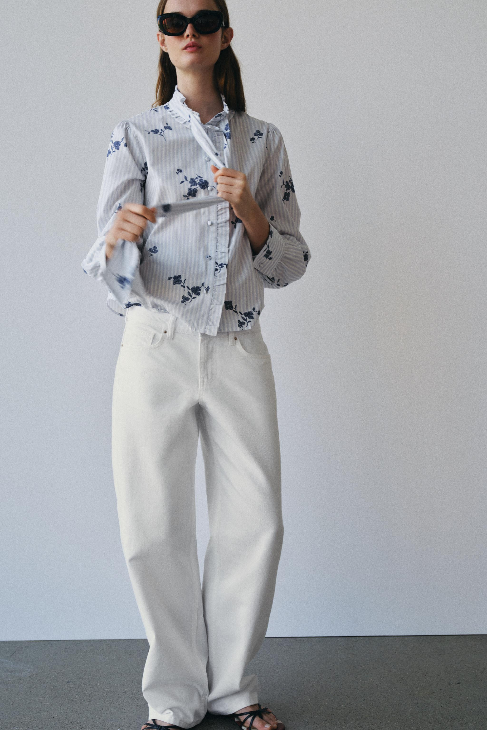 Z1975 LOW-RISE REGULAR JEANS | Zara US