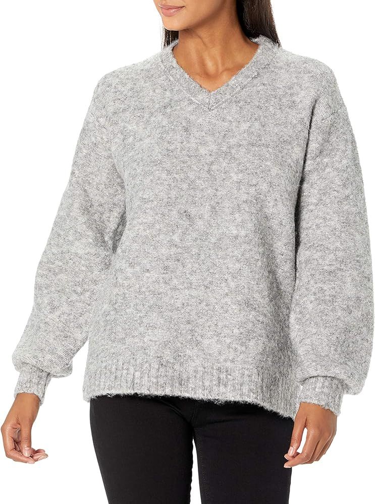 Cable Stitch Women's Cozy Boucle V-Neck Sweater | Amazon (US)