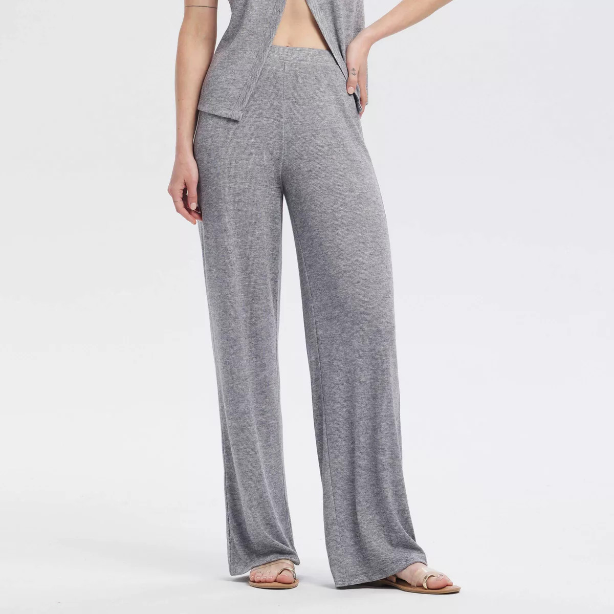 Women's Mid-Rise Light Sweater Knit Straight Leg Pull-On Pants - A New Day™ Heather Gray L | Target