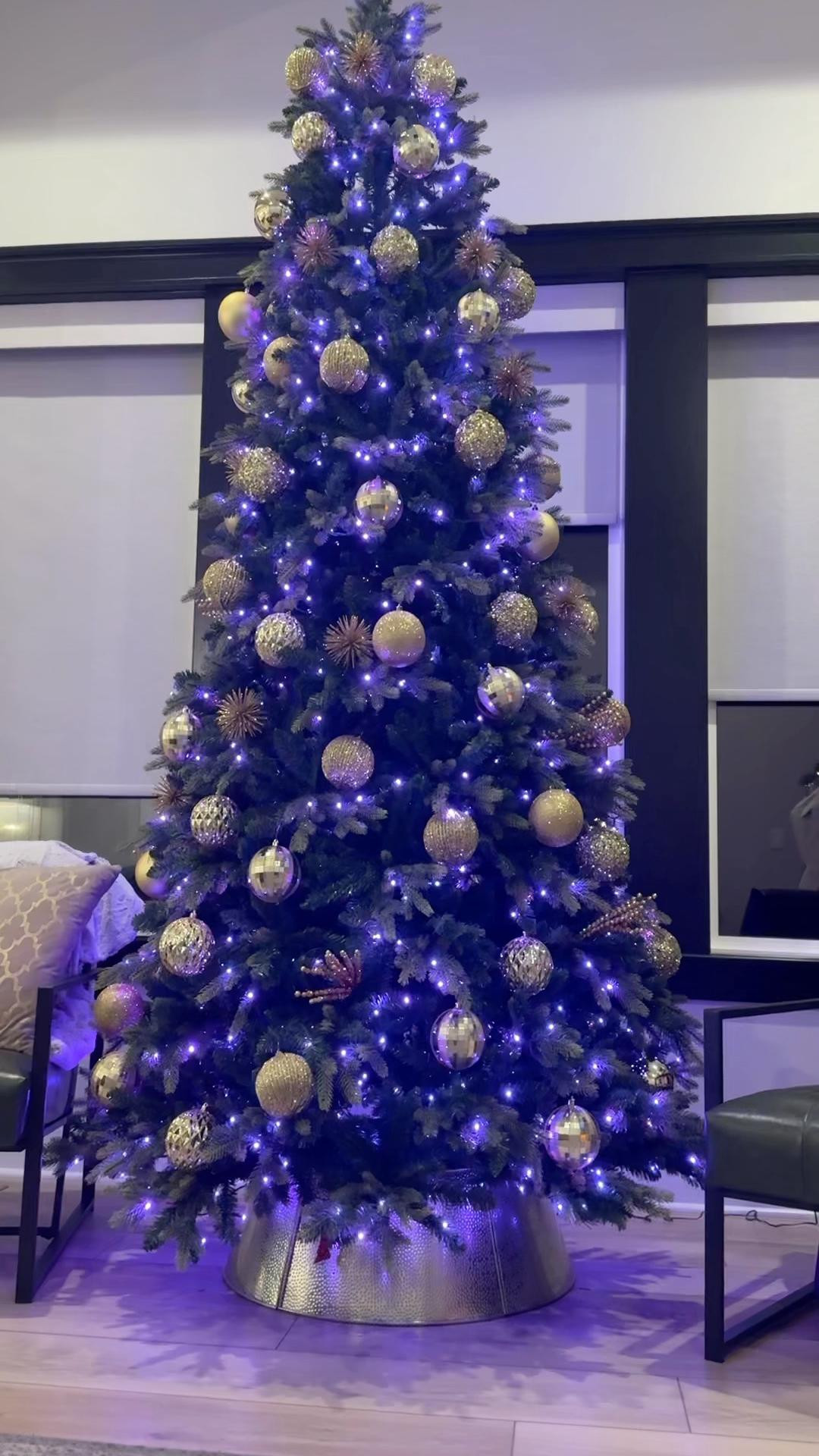 Merry and bright - 9 foot pre-lit LED Christmas tree with a ton of single and multi color options, timer settings, speed settings and more. Can’t believe I got this on #amazon, was risky not knowing what would actually show up but glad I did. Tree collar from Amazon too. 

Bulbs are 100mm size (so just under 4 inches) and for 9 ft tree I needed 60-70 bulbs to cover it. Bulbs are from Hobby Lobby. 

#christmastree #holidaydecor 


#LTKHome #LTKSaleAlert #LTKCyberWeek